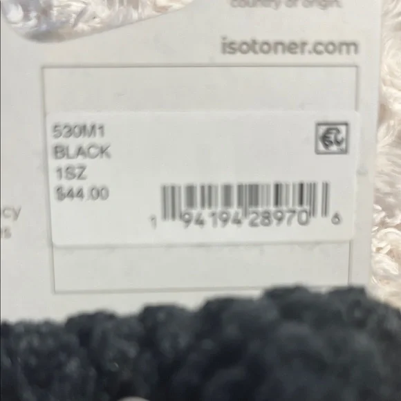 "Winter Clearance" Isotoner Black Knit Gloves - Picture 2 of 5